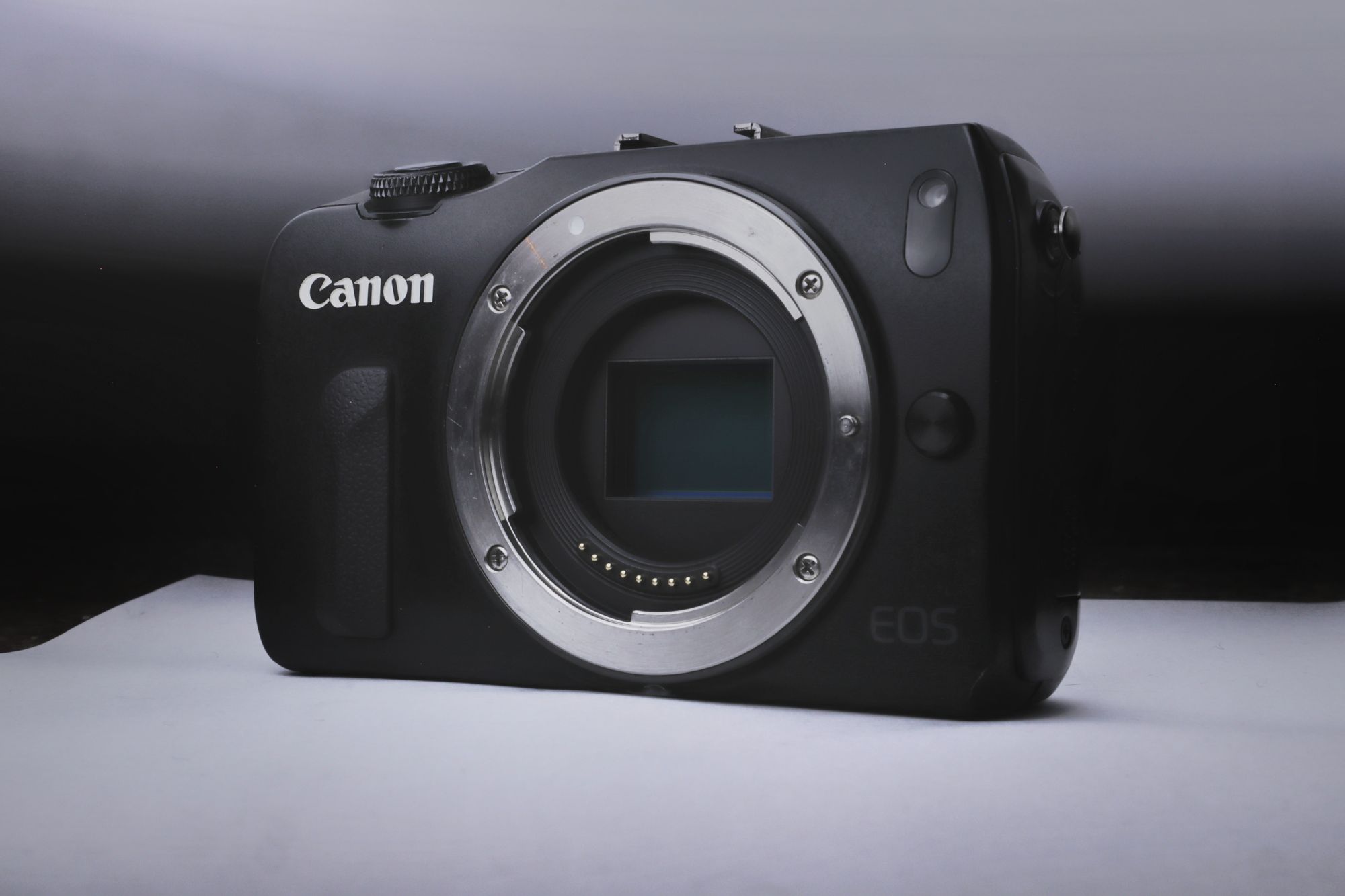 Canon EOS M10 for best music video camera