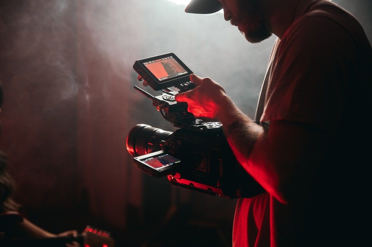 camera man with red lighting