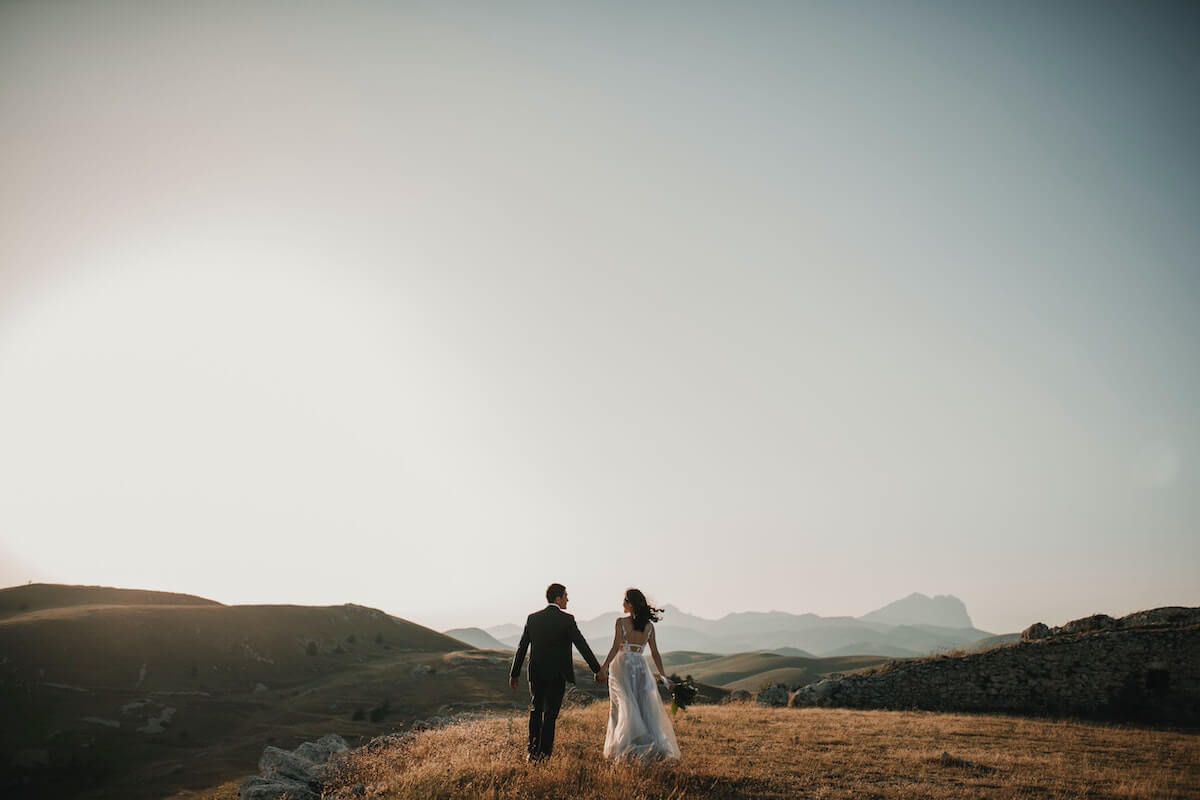 Wedding photography in nature