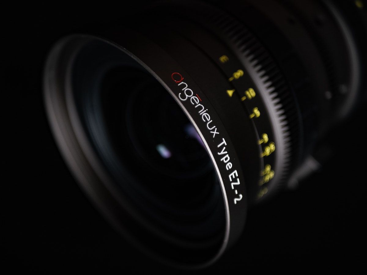 Features for the best lens for beginners